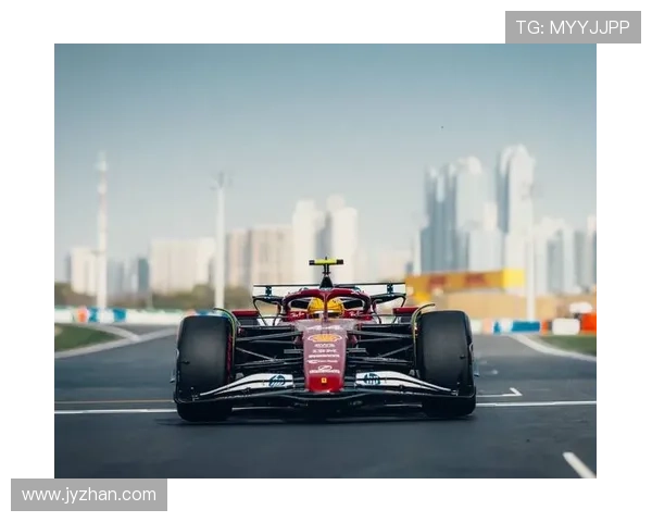 F1赛季最新动态:车手表现激烈竞争 本赛季冠军归属悬念重重 F1赛季最新动态:车手表现激烈竞争 本赛季冠军归属悬念重重